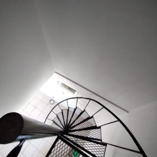 escalera a la terraza