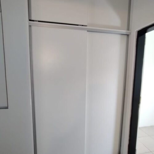 placar de 4 puertas corredizas